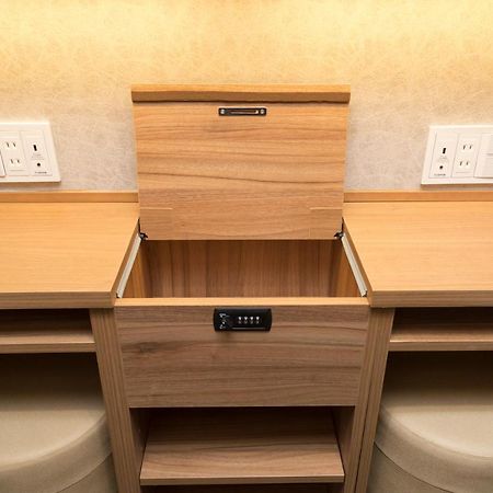 Global Cabin Tokyo Suidobashi Dış mekan fotoğraf