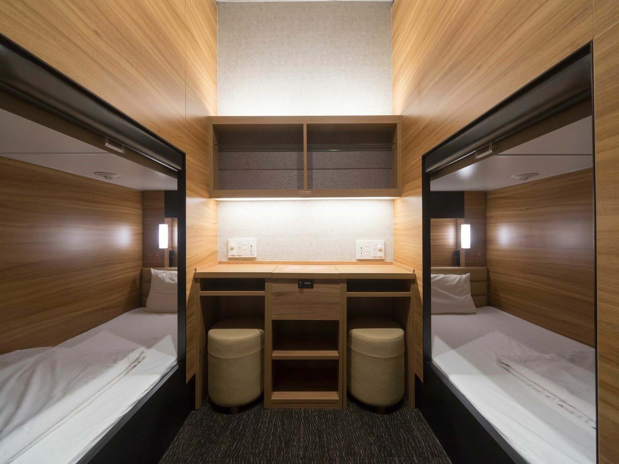 Global Cabin Tokyo Suidobashi Dış mekan fotoğraf